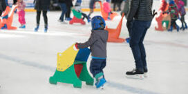 LE GLAÇON DES  OURSONS À LA  PATINOIRE